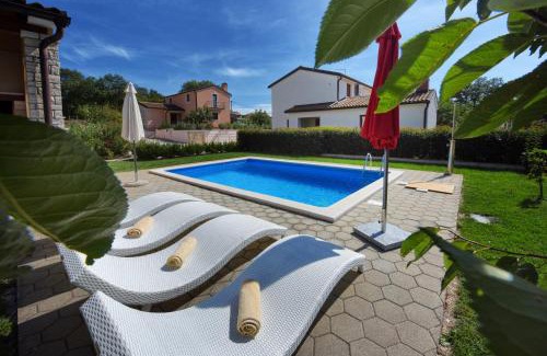 Mofardini Villa | Villa Kmacici 598