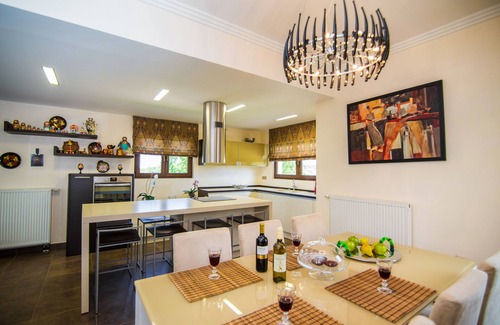 Zakynthos Villa | Villa Komfort in Zakynthos suitable for family or group with private pool