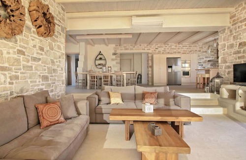 Pitsidia Villa | Villa Komos aan het strand