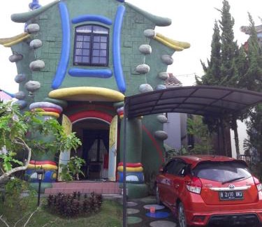 Cipanas Villa | Villa Kota Bunga NA2