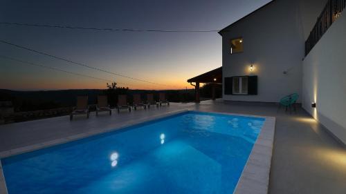 Lupoglav Villa | Villa Kristina - Swimming pool, Dolenja Vas - Istra