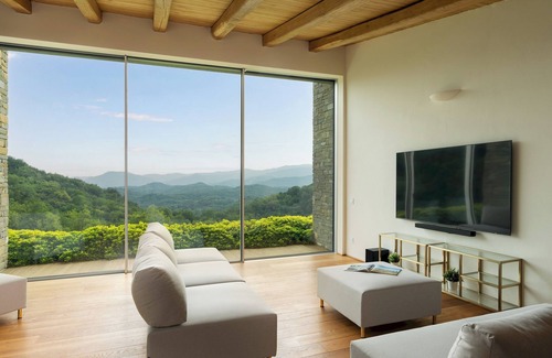 Bagnone Villa | Villa Krisztina 10, Emma Villas