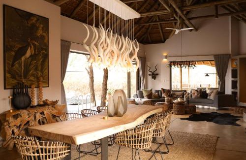 Hoedspruit Villa | Villa Kudu - Exclusive and Serviced Safari Villa near Kruger Park