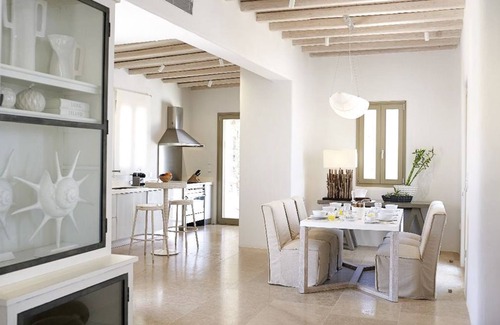 Paradise Villa | Villa Kyros II - Eight Bedroom Villa, Sleeps 16