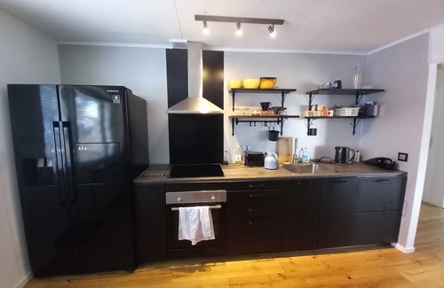 Virserum House | Villa Lärkvägen - Gemütliches neu Renoviertes Ferienhaus mit Sauna, 200m vom See