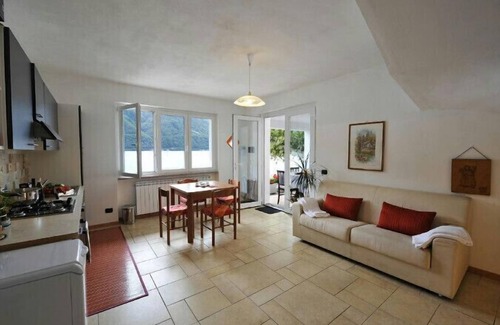 Cima Villa | Villa L'Approdo, Porlezza, Italy