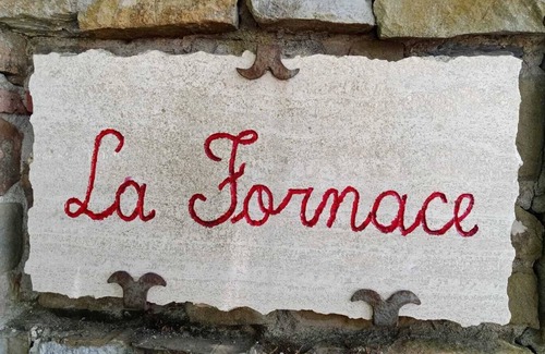 Campagnatico Villa | Villa La Fornace, Spacious 5-bedroom in fabulous Campagnatico with AC, WiFi
