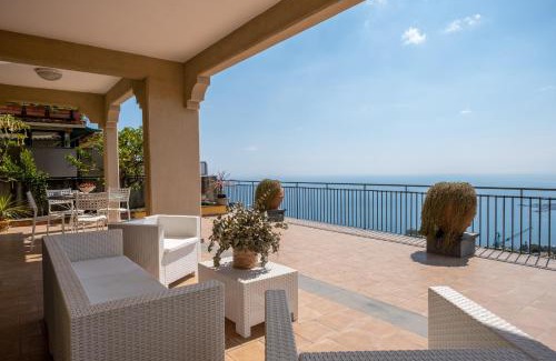 Taormina House | Villa La Gorgone