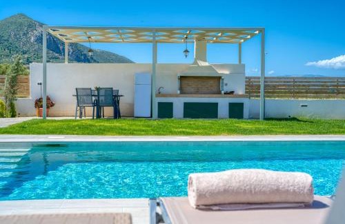 Pigadhakia Villa | Villa La Luna