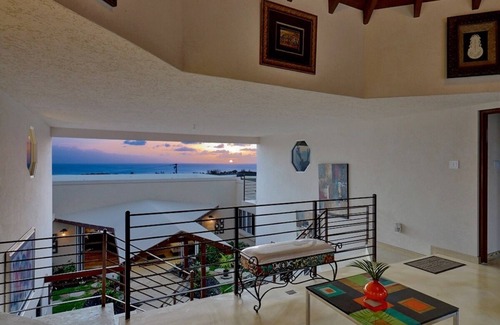 Lancaster Villa | Villa La Maison Michelle by Fantasia Villas