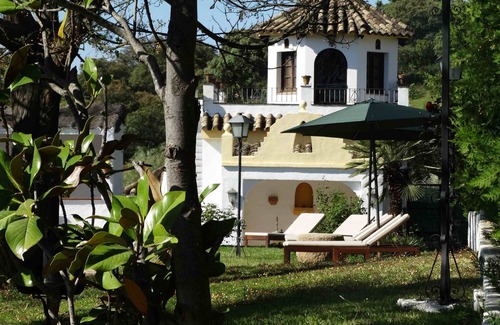 Cordoba House | Villa 'La Priorita' with Mountain View, Wi-Fi and Air Conditioning