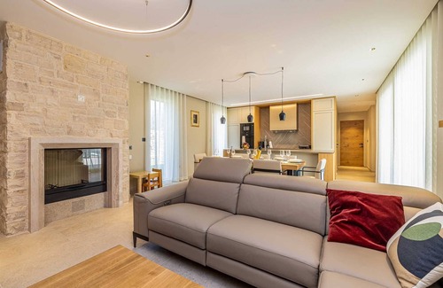 Kornic Villa | Villa LA RESIDENCE OLIVETTE with private pool and sauna