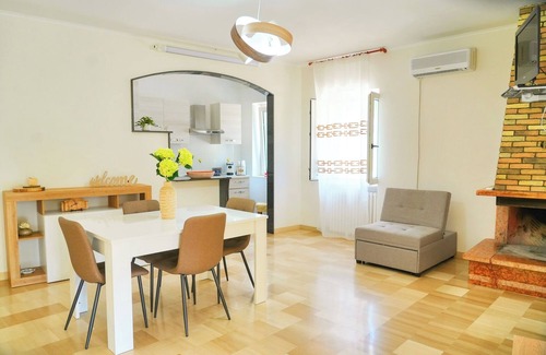 Monte Sant'Angelo Villa | Villa 'La Tesa' with Private Pool, Wi-Fi and Air Conditioning