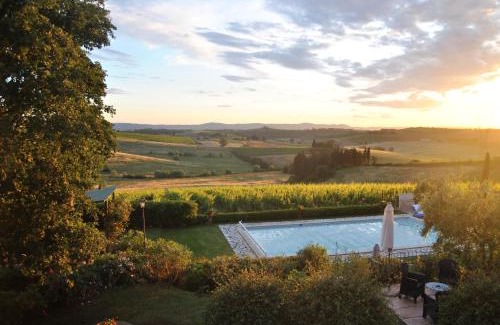 Ferretto Villa | Villa La Valiana - Full Estate in Montepulciano - HEATED POOL