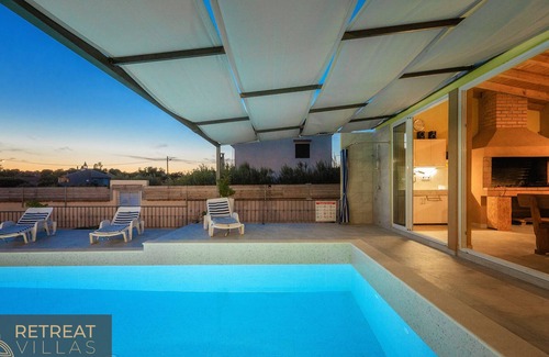 Galovac Villa | Villa La Verna - cozy family villa with garden and saltwater pool