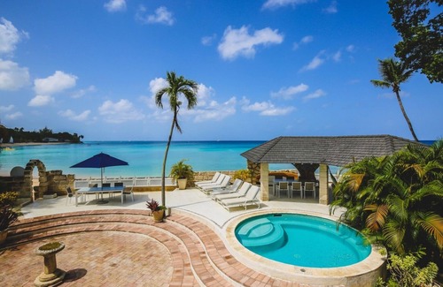 Molyneux Villa | Villa Landfall House, Sandy Lane by Fantasia Villas