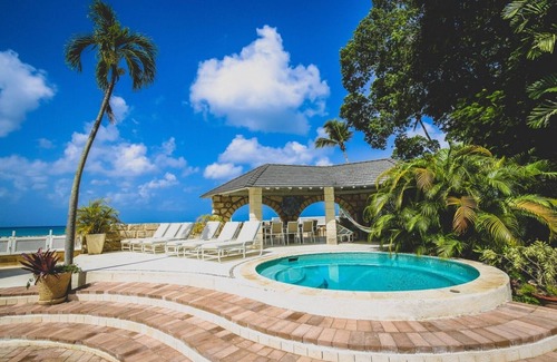Molyneux Villa | Villa Landfall House, Sandy Lane by Fantasia Villas