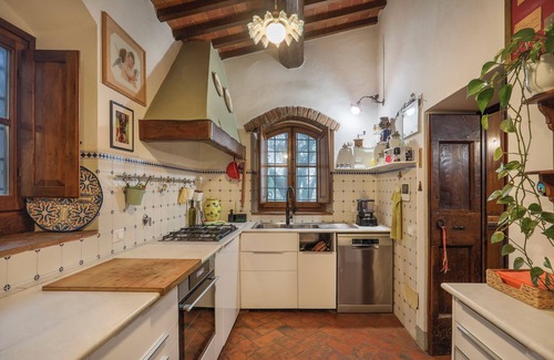 Calenzano Villa | Villa Laura