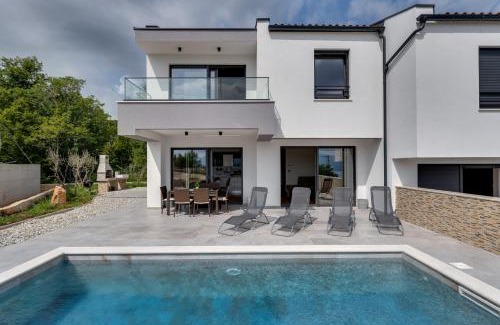 Risika Villa | Villa Lavanda -semi-detached villa with a pool and a panoramic view, close to a sandy beach- by TRAVELER tourist agency Krk