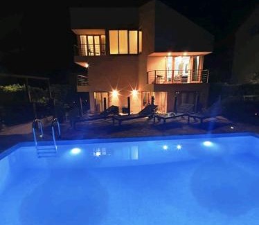 Cove Makarac (Milna) Villa | Villa Lavandina