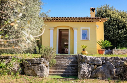 La Colle-sur-Loup Villa | Villa les Lilas - In the heart of nature