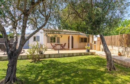 Pollensa Villa | Villa Les oliveres petit By home villas 360