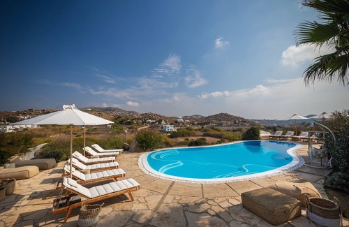 Paraga Villa | Villa Leto swimming pool