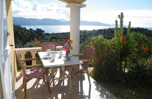 Sagone Apartment | Villa Liamone Studio für 3 Personen , 400 m vom Strand, Pool, Klimaanlage