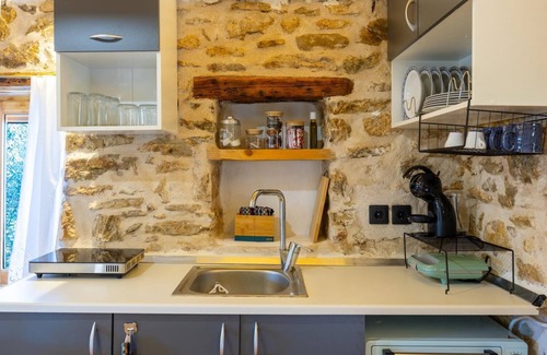 Petalidi Villa | Villa Liana - One Bedroom Villa, Sleeps 3