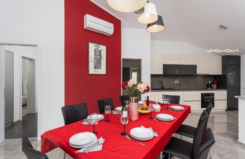 Krnica Villa | Villa LM - Four Bedroom Villa, Sleeps 9