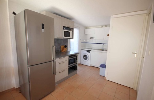 Portiragnes-Plage House | Villa located in secured residence "Les Marines", terrace south exposed, the beach is just 250m.