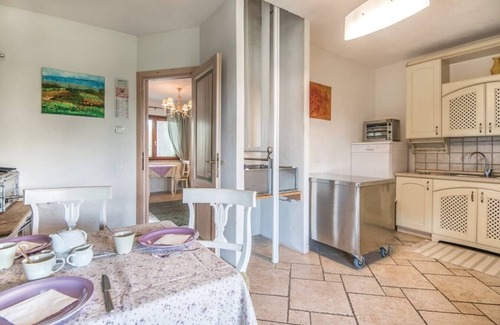 Vitorchiano Villa | Villa Lodovico - Independent farmhouse with pool