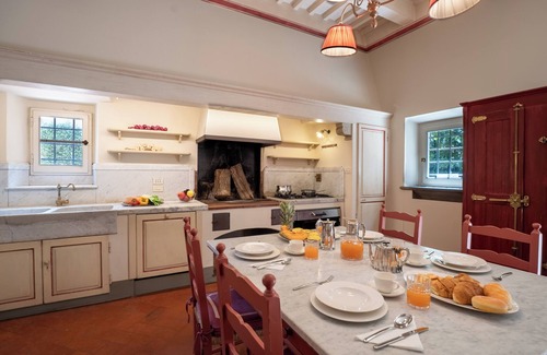 Poggio a Caiano Villa | Villa Loretino - Ultimate Luxury in Florence
