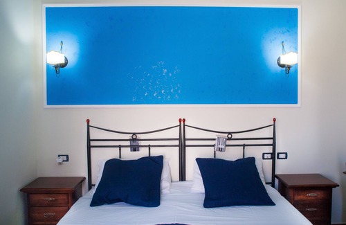 Marina di Palma Bed & Breakfast | VILLA LU ’The place where every room admires the sea .
