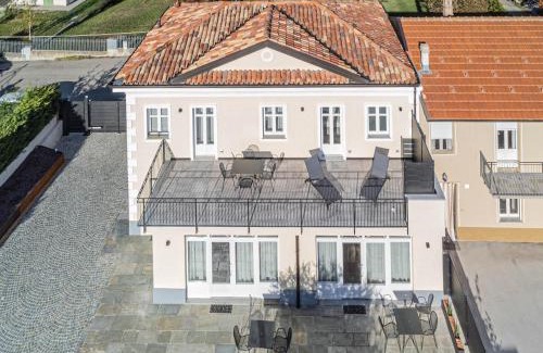 Guarene Apartment | Villa Lucrezia - Appartamenti vista Langhe -
