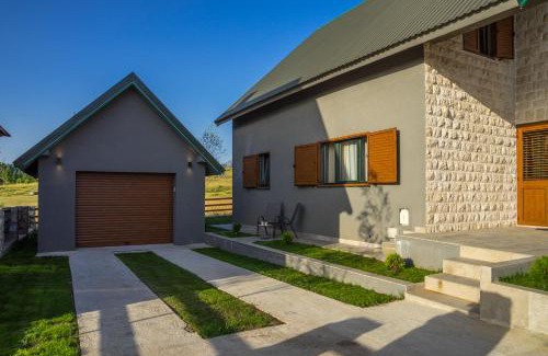 Zabljak Villa | Villa Lusso