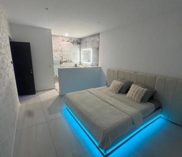 Villetelle Villa | Villa luxueuse