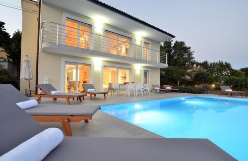 Sarsoni Villa | Villa Maelynn Opatija with Heated Pool and Sea View