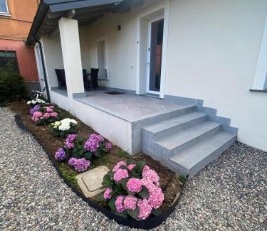 Rho House | Villa Magenta Rho Fair & Station