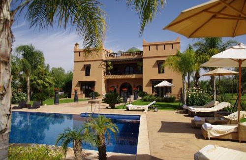 District of Sidi Youssef Ben Ali Villa | Villa Malika Silvana