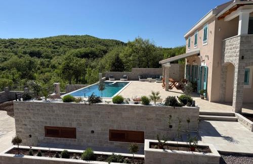 Seoca Villa | Villa Maluso