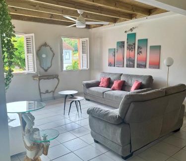 Case-Pilote House | Villa Mamour