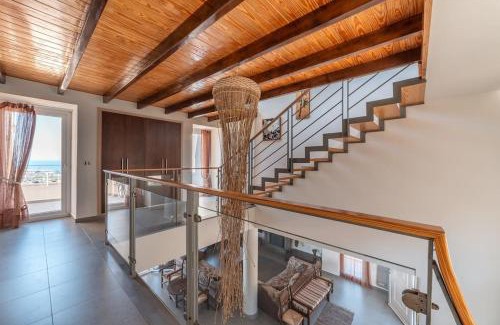 Piskopiano Villa | Villa MANŪ, a fair living