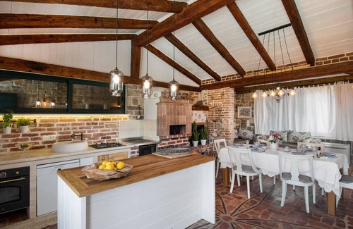 Klis Villa | Villa Manda Korina - Three-Bedroom Villa with Private Pool