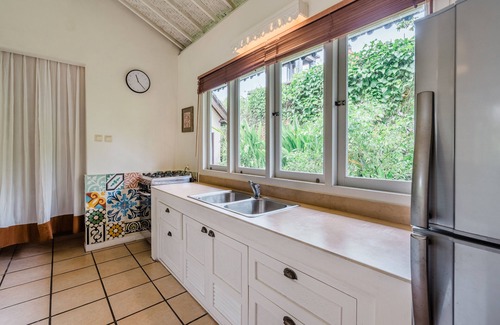 Ubud City-Centre Villa | Villa Manis1 BR Quaint and Cozy Villa with Pool