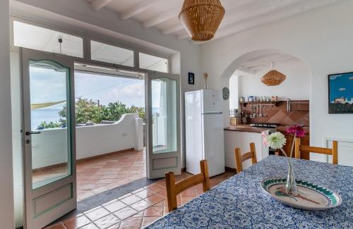 San Vincenzo House | Villa Mareblu Luxury Holiday Apartment direttamente sul mare