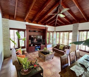 La Vega House | Villa Margarita para tú deleite.”