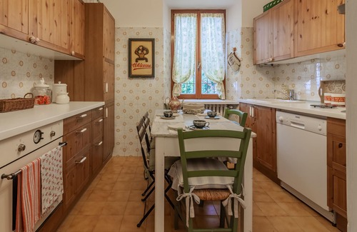 Regatola Villa | Villa Margherita by Wonderful Italy