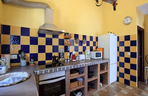 Arenas House | Villa Mariposa in Spain's Sunny Paradise