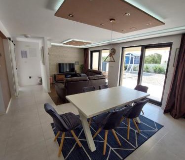Kraljevica Villa | Villa Martina Elegant Maisonette